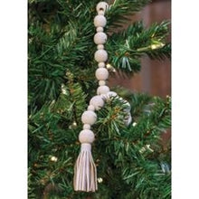 Load image into Gallery viewer, Distressed Beaded Garland with Tassels
