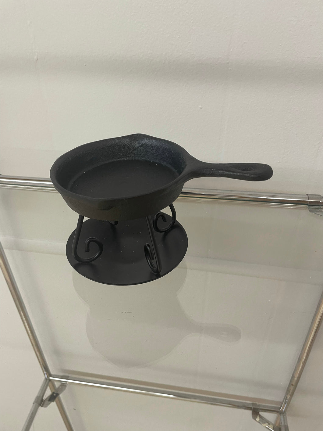 Cast Iron Pan Wax Melter